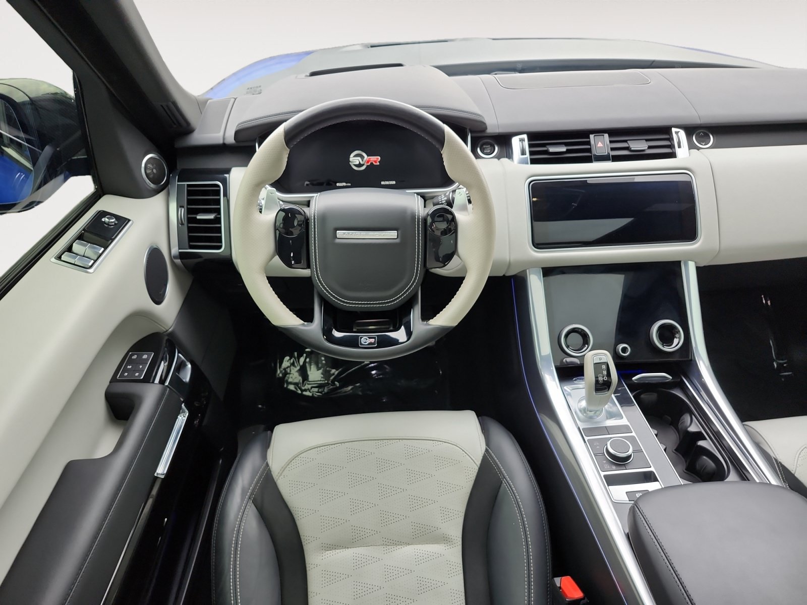 Used 2022 Land Rover Range Rover Sport SVR AWD/4WD image 10