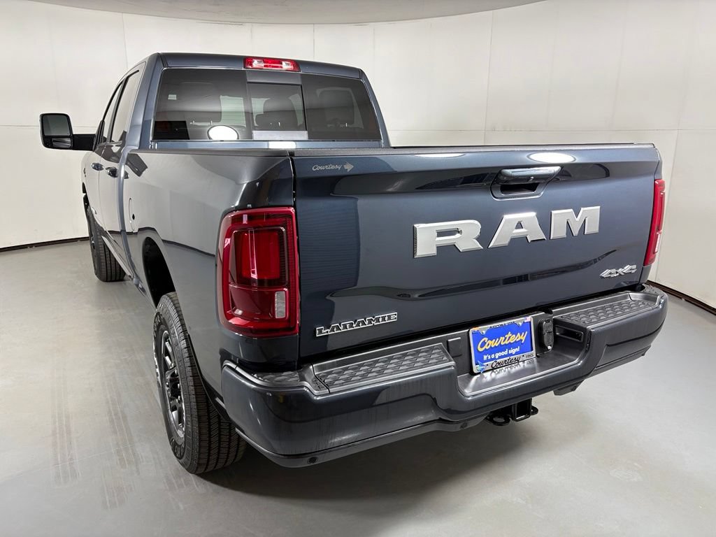 New 2026 RAM 2500 Laramie AWD/4WD image 6