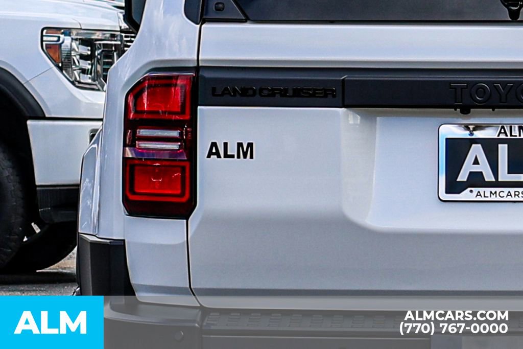 Used 2025 Toyota Land Cruiser 1958 image 13