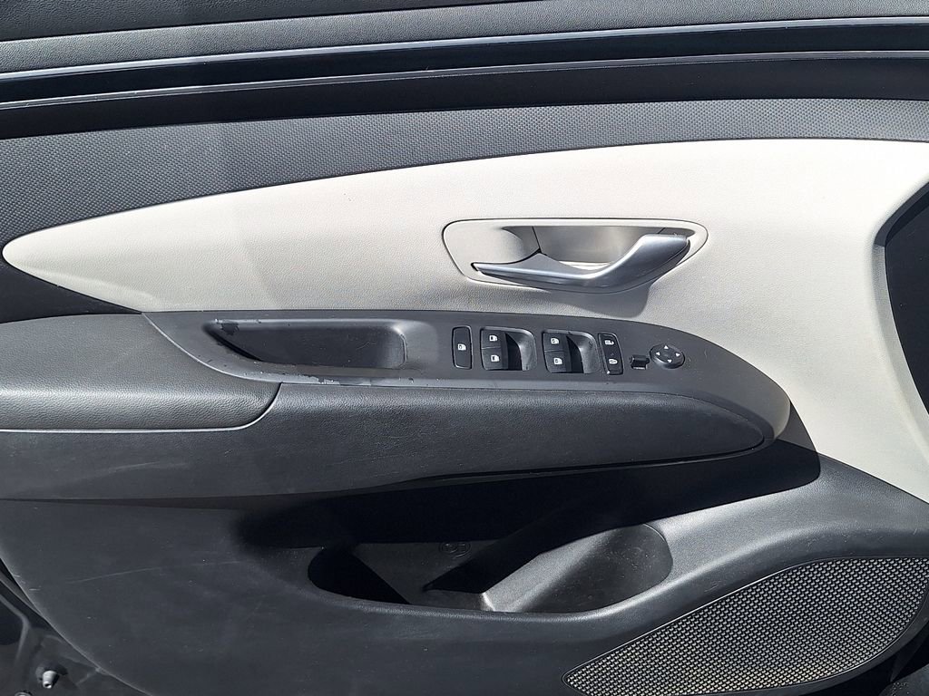 Certified 2022 Hyundai Tucson SEL AWD/4WD image 9