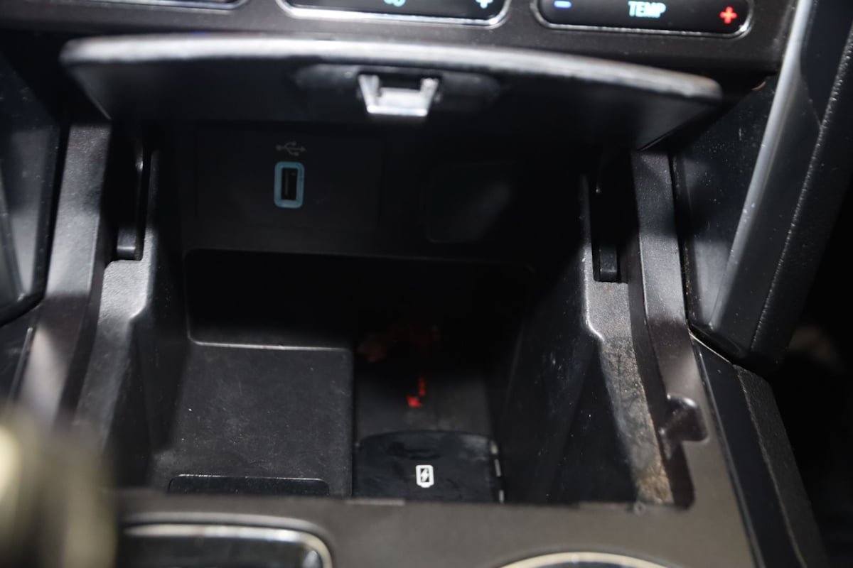 Used 2018 Ford Explorer Sport w/ Equipment Group 401A AWD/4WD image 31