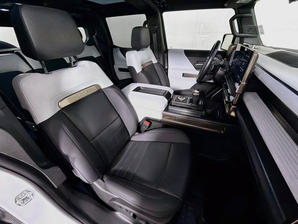 Used 2024 GMC Hummer EV 2X AWD/4WD image 30