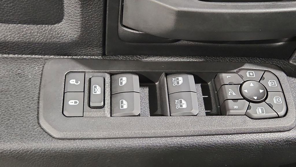 New 2026 RAM 2500 Tradesman image 17