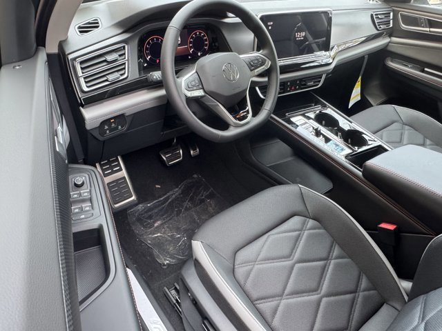 New 2026 Volkswagen Atlas Peak Edition image 15