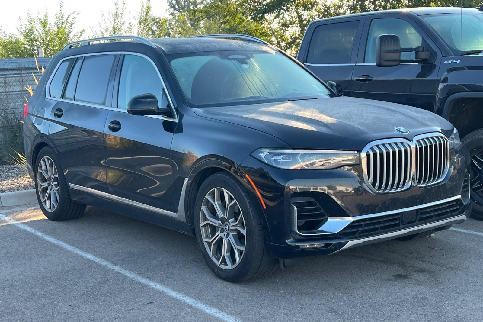 Used 2020 BMW X7 xDrive40i w/ Premium Package AWD/4WD image 2