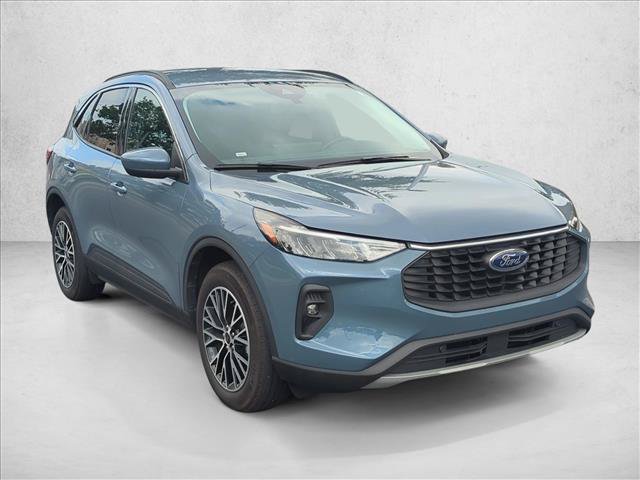 Used 2023 Ford Escape SE FWD image 3