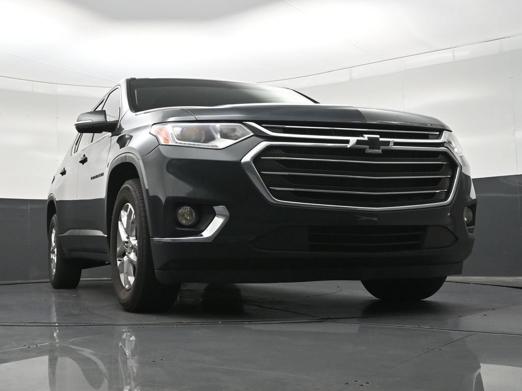 Used 2021 Chevrolet Traverse LT FWD image 30