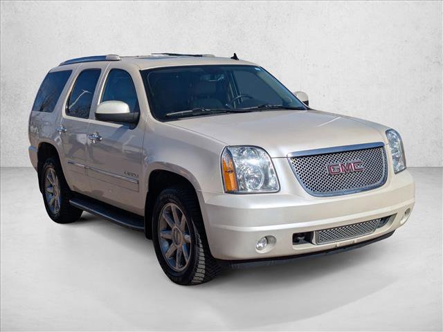 Used 2014 GMC Yukon Denali image 3