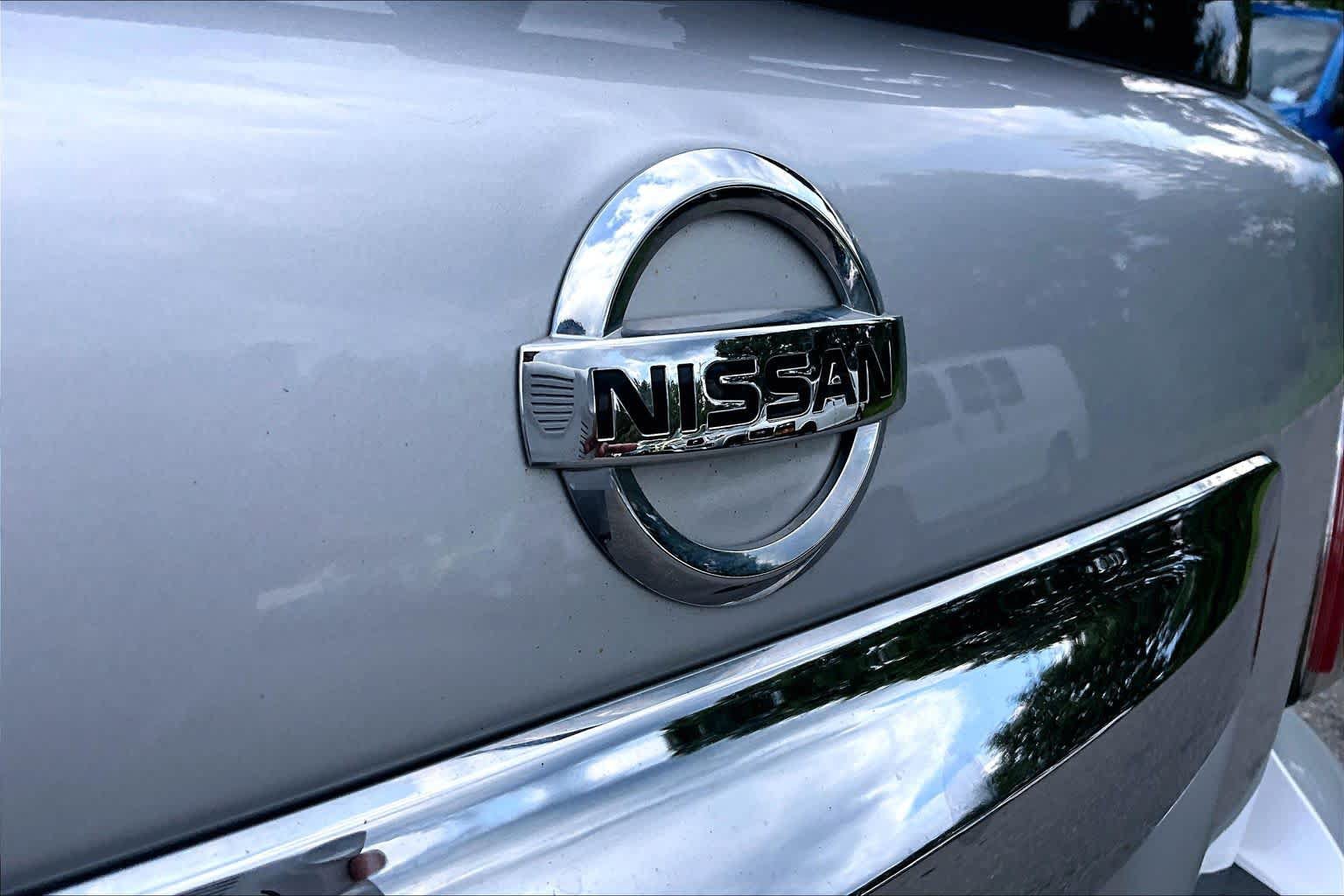 Used 2019 Nissan Armada Platinum w/ Cargo Package AWD/4WD image 29