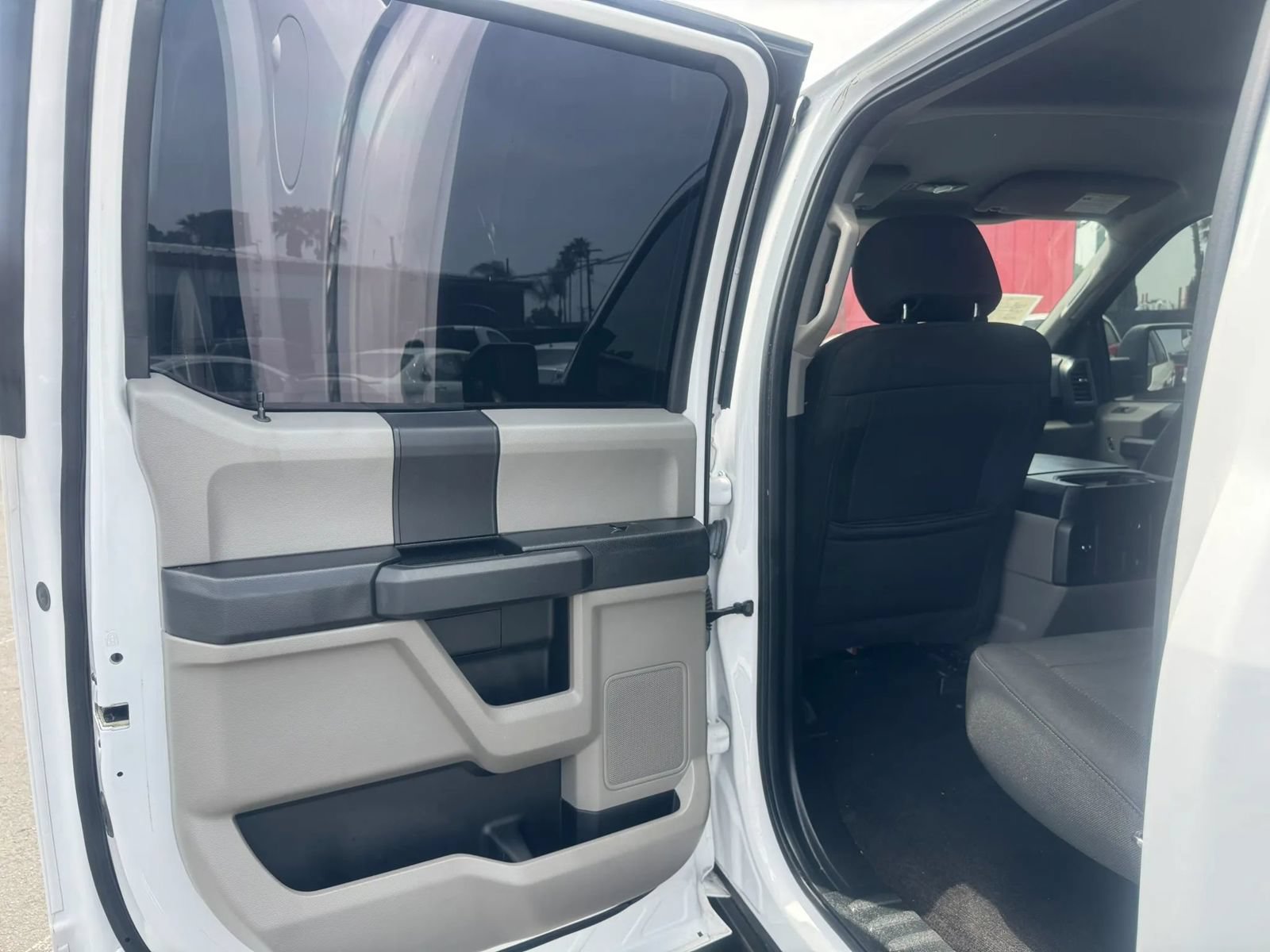 Used 2018 Ford F150 XL w/ Equipment Group 101A Mid RWD image 22