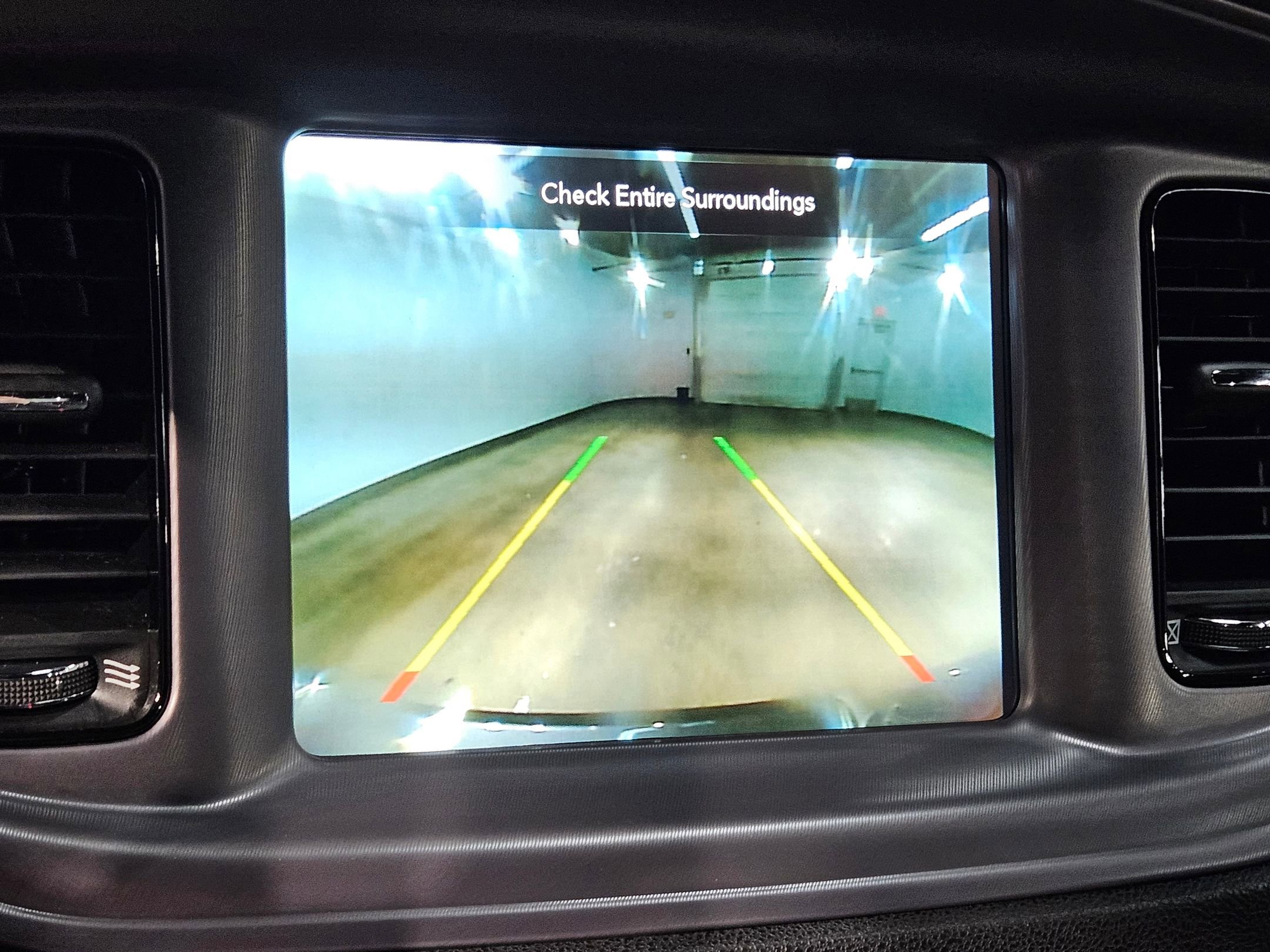 Used 2023 Dodge Charger R/T w/ Blacktop Package image 32