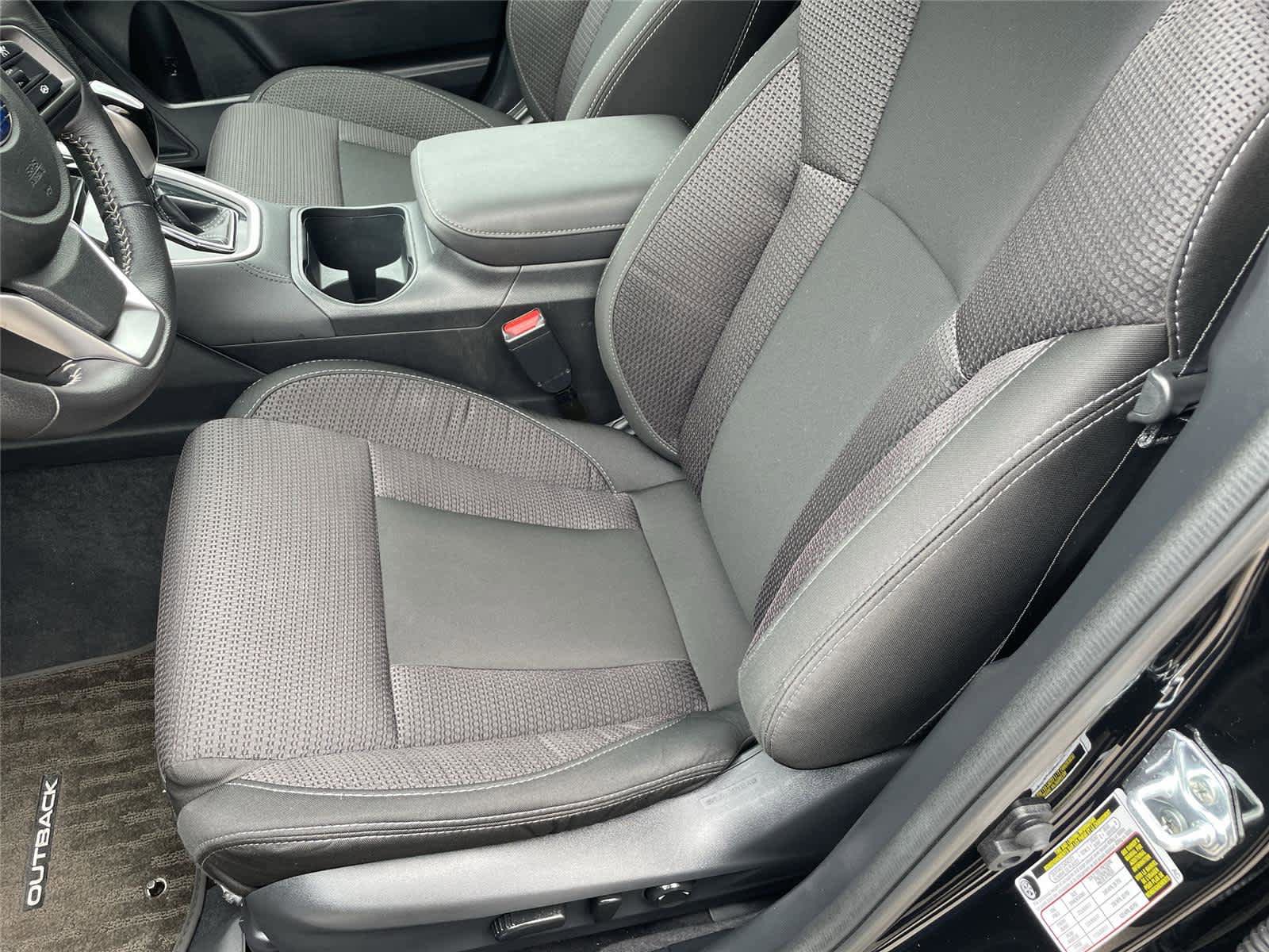 Certified 2025 Subaru Outback Premium AWD/4WD image 12