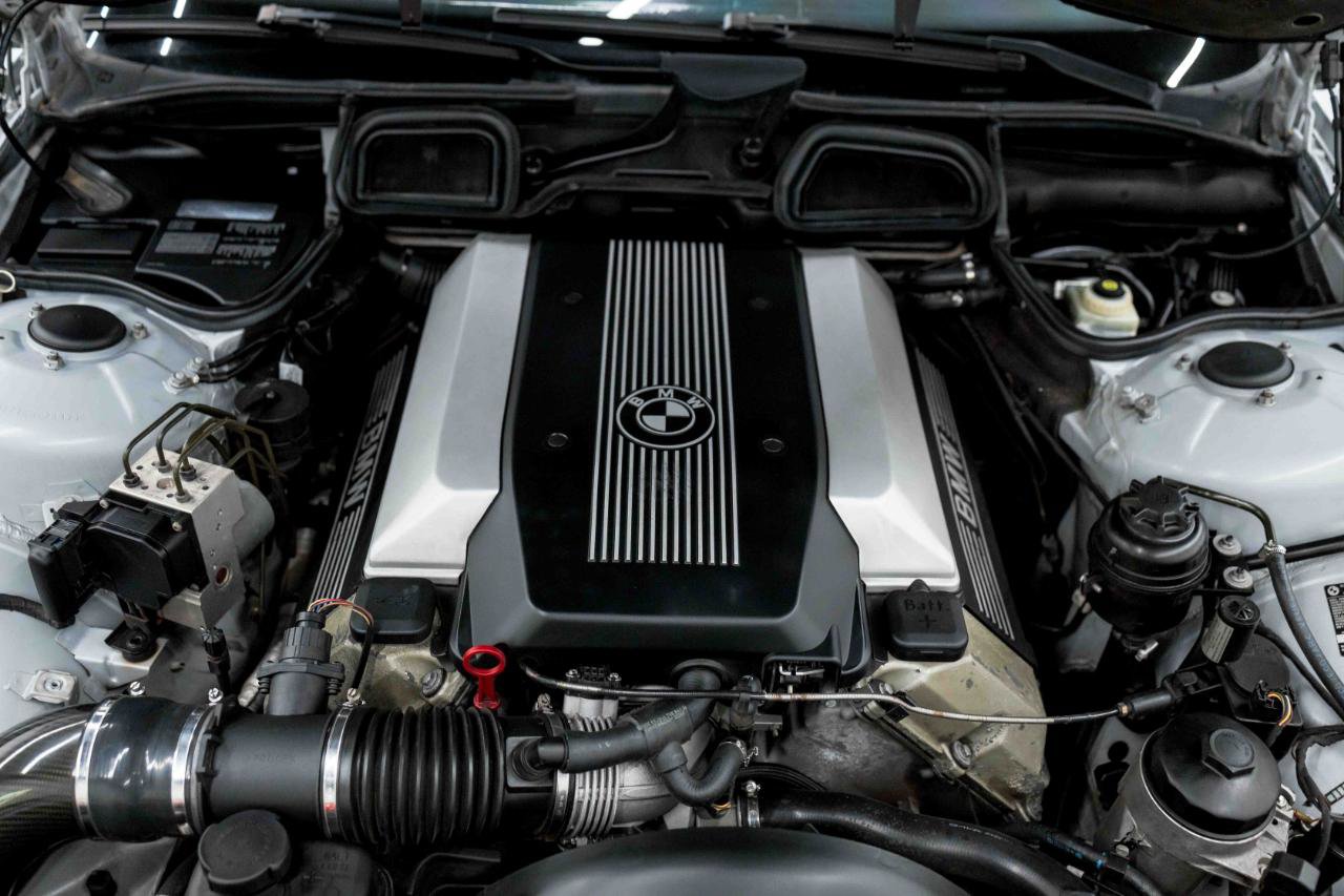 Used 1998 BMW 740iL RWD image 81