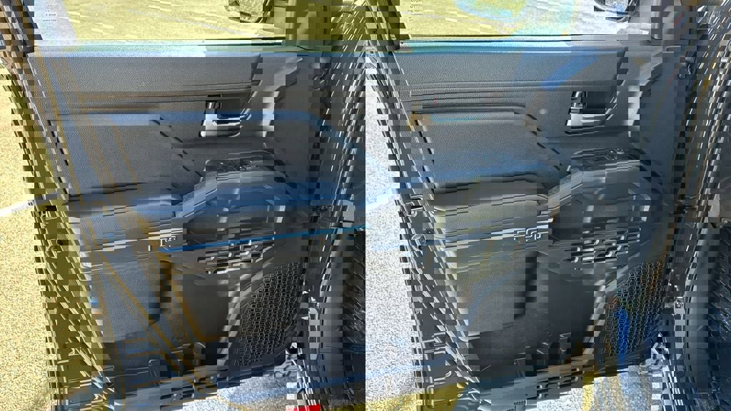 New 2026 Toyota Tacoma TRD Off-Road image 13