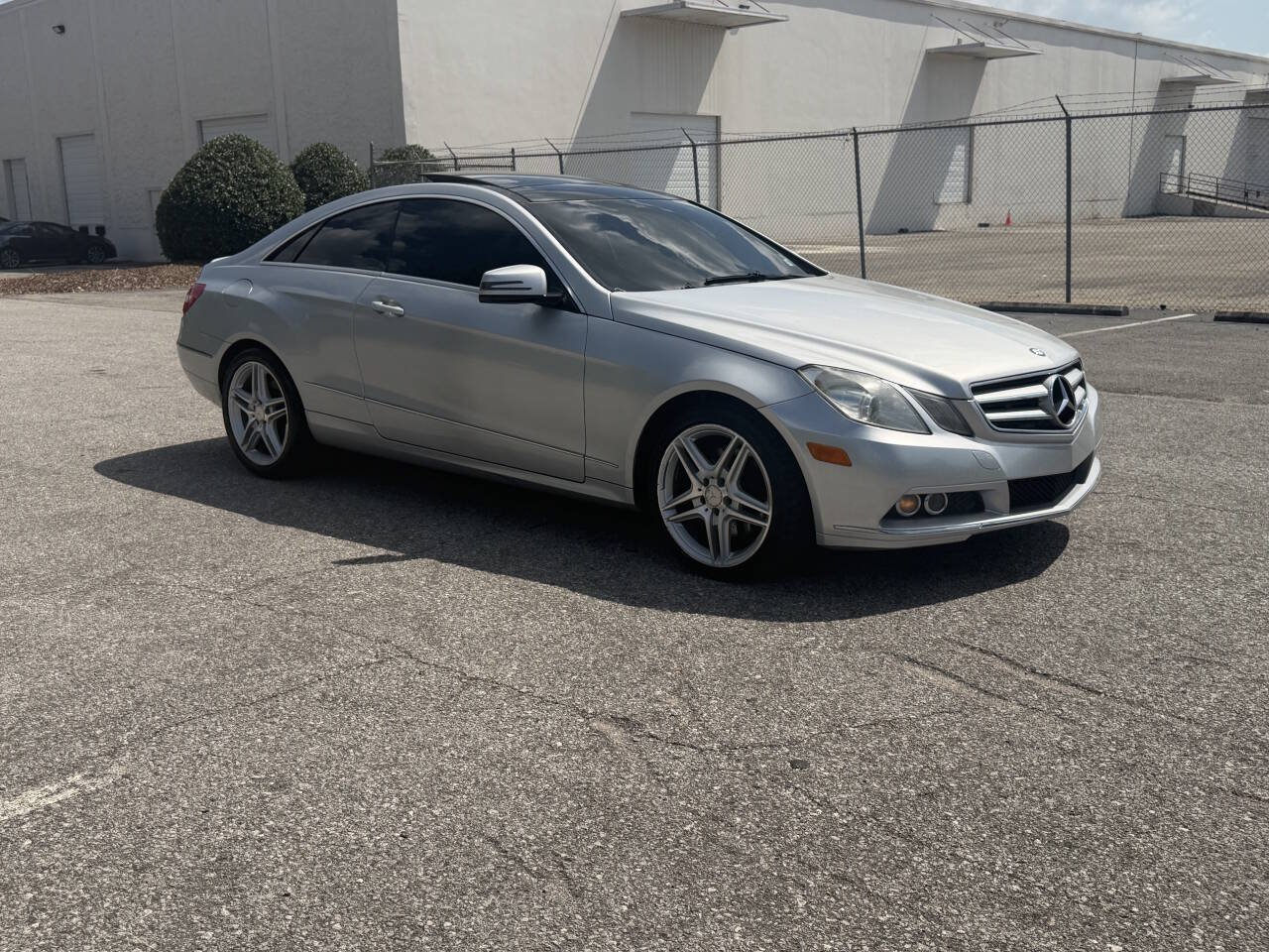 Used 2011 Mercedes-Benz E 350 Coupe image 7