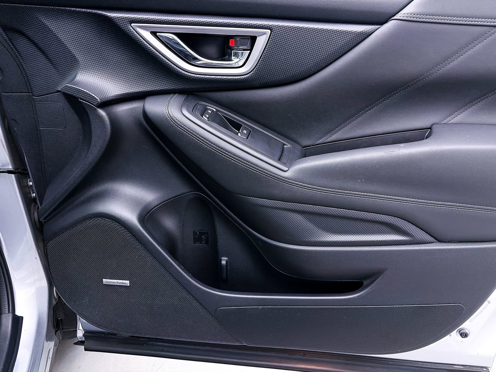 Used 2019 Subaru Forester Limited image 34