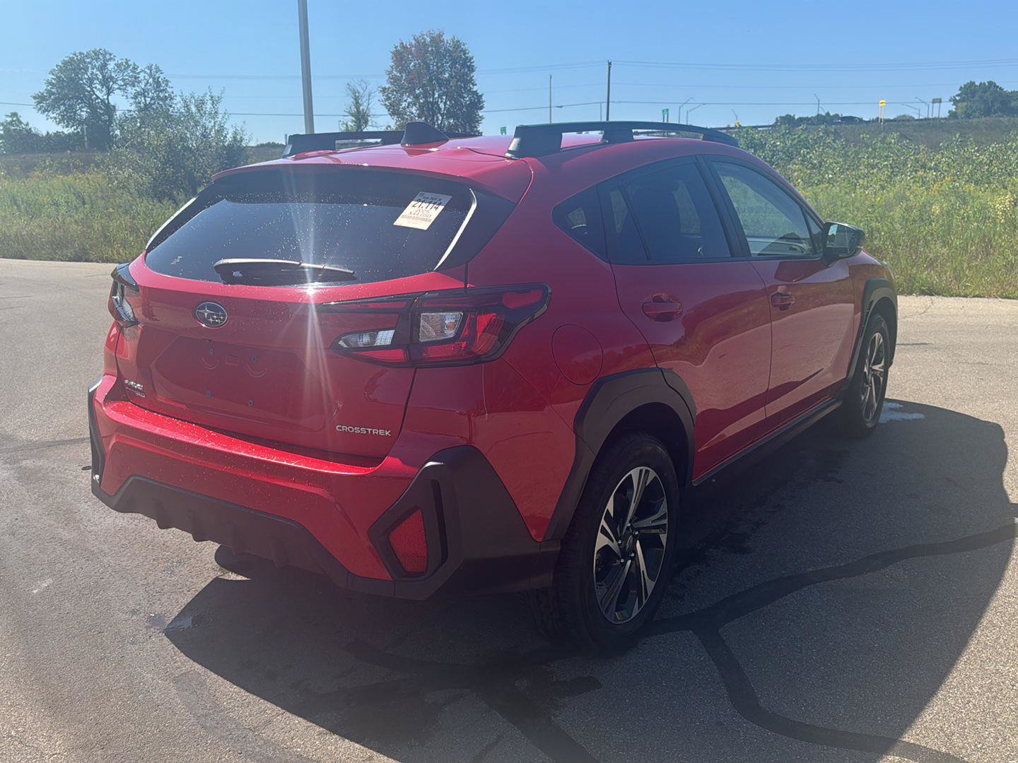 Used 2025 Subaru Crosstrek 2.5i Premium AWD/4WD image 5