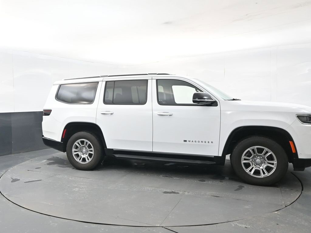 Used 2024 Jeep Wagoneer 4WD w/ Convenience Group I image 7