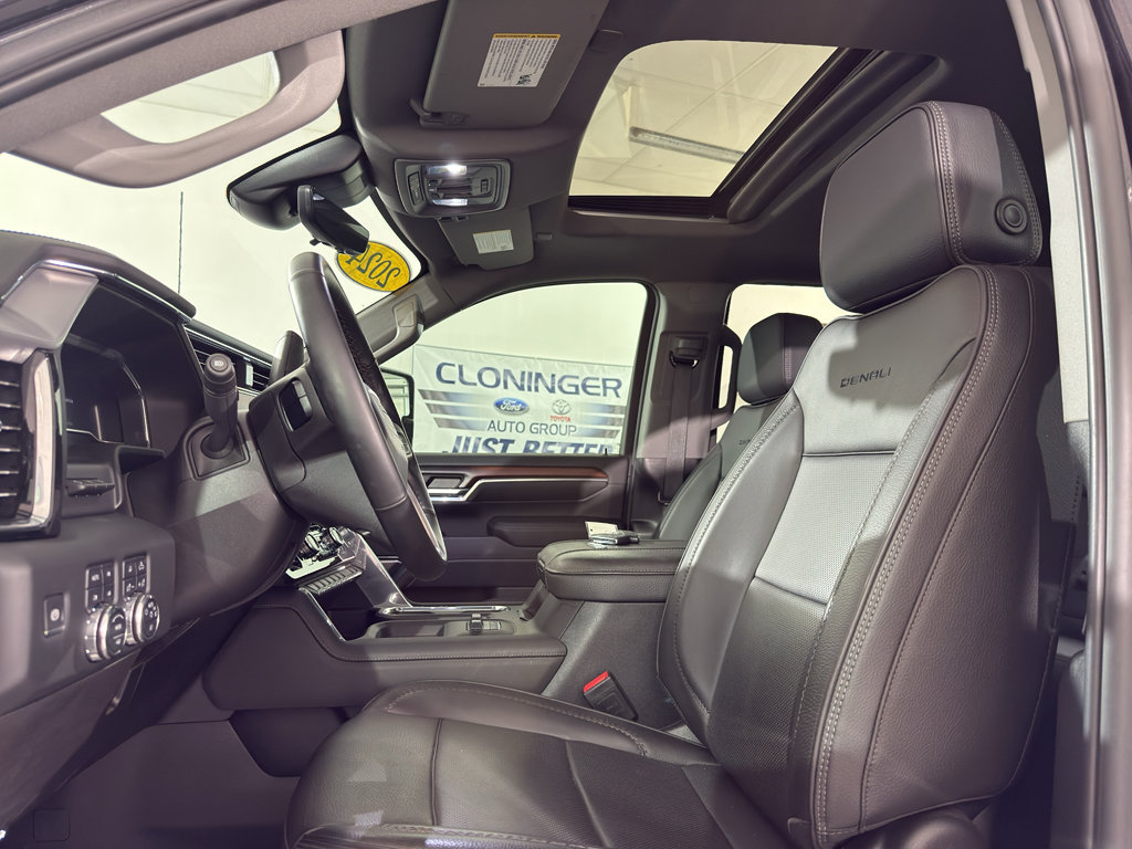 Used 2024 GMC Sierra 2500 Denali w/ Denali Reserve Package image 28
