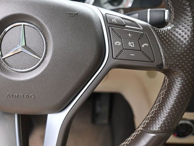 Used 2015 Mercedes-Benz GLK 350 2WD image 16