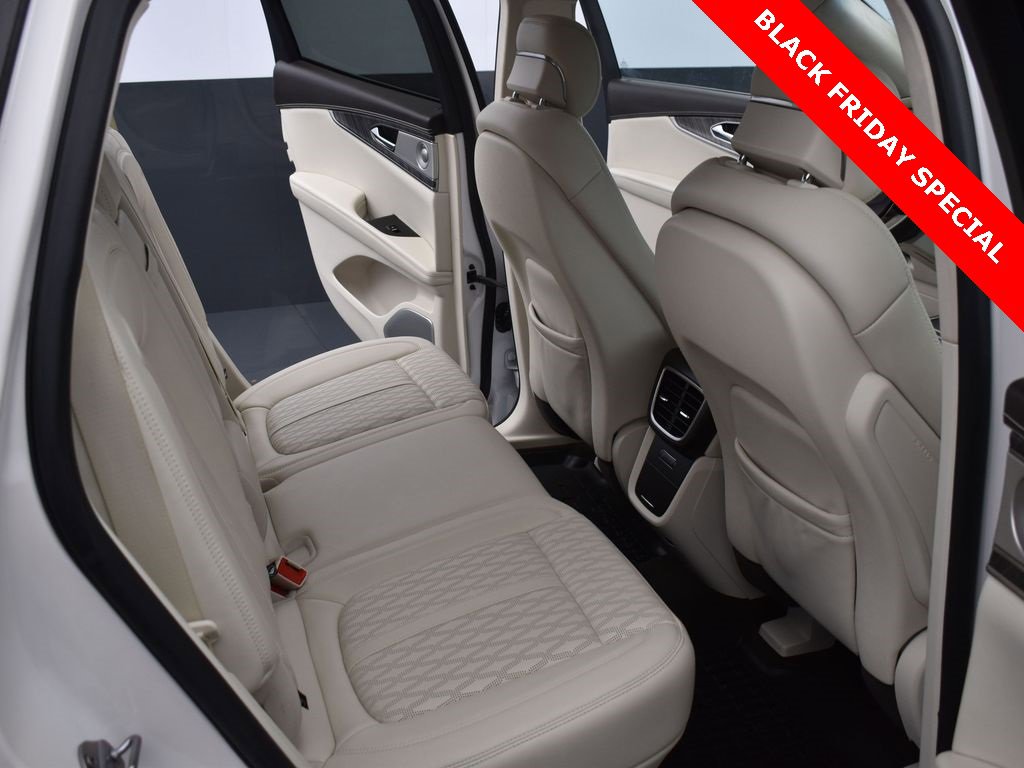 Used 2019 Lincoln Nautilus Black Label image 11