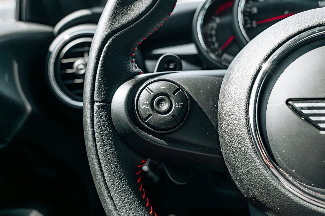 Used 2019 MINI Cooper John Cooper Works FWD image 27