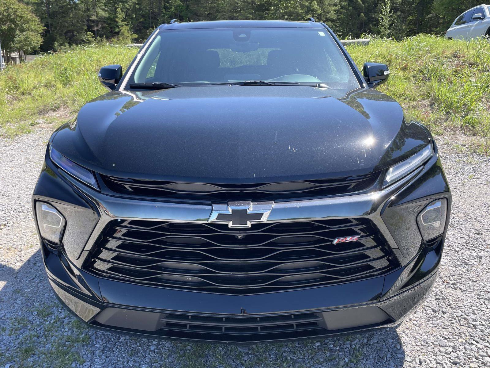 Used 2025 Chevrolet Blazer RS w/ Driver Confidence II Package image 2