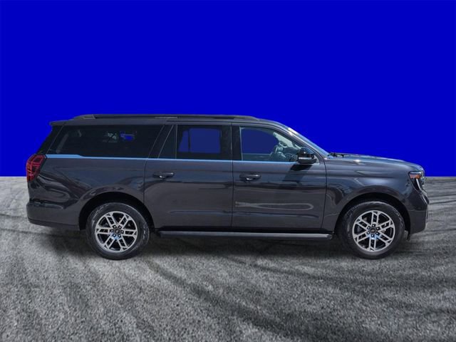 Certified 2025 Ford Expedition Max Active AWD/4WD image 3