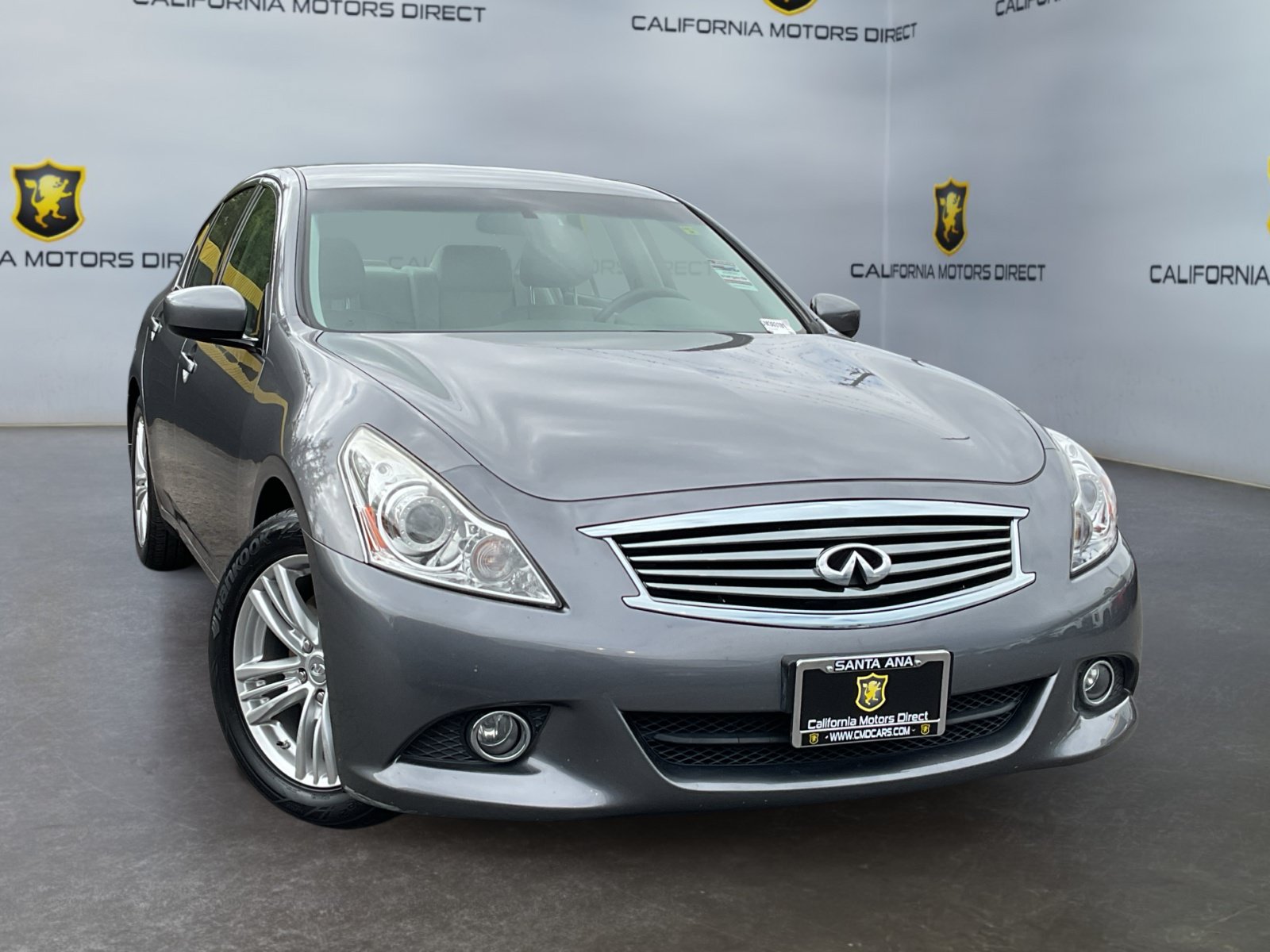 Used 2013 INFINITI G37 Journey RWD image 3