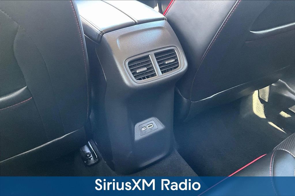 Used 2022 Buick Envision Essence w/ Technology Package I AWD/4WD image 11
