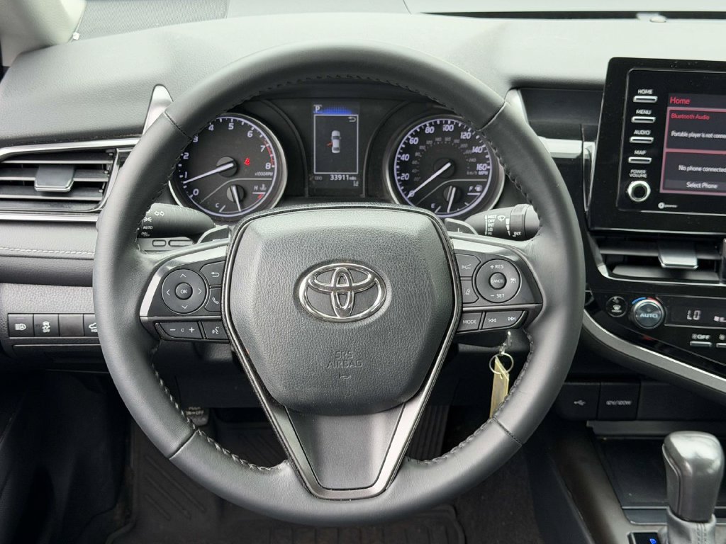 Used 2023 Toyota Camry SE FWD image 17