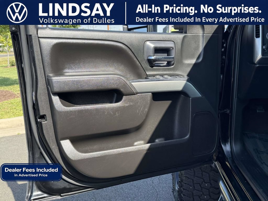 Used 2018 Chevrolet Silverado 2500 LT w/ LT Convenience Package AWD/4WD image 5