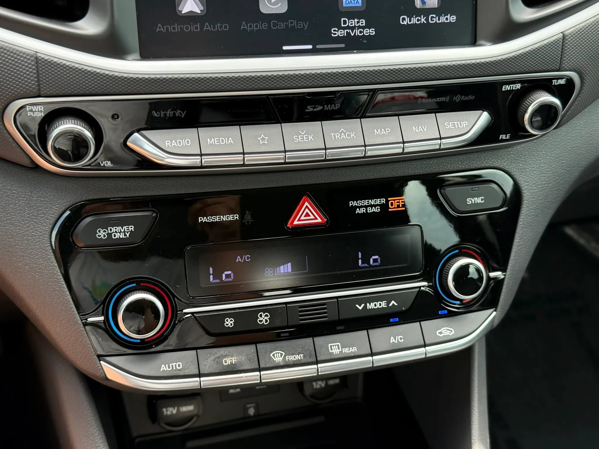 Used 2019 Hyundai Ioniq Limited w/ Ultimate Package 02 FWD image 25