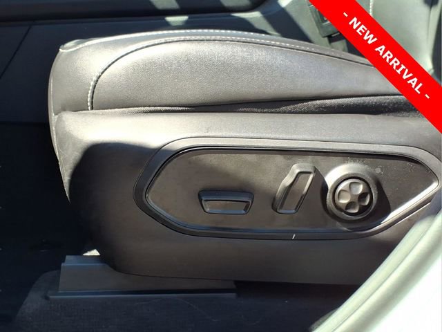 Used 2025 Jeep Grand Cherokee Altitude image 13