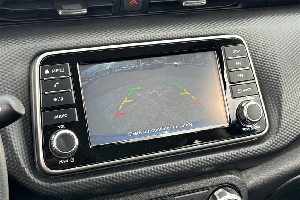 Used 2023 Nissan Kicks S image 18