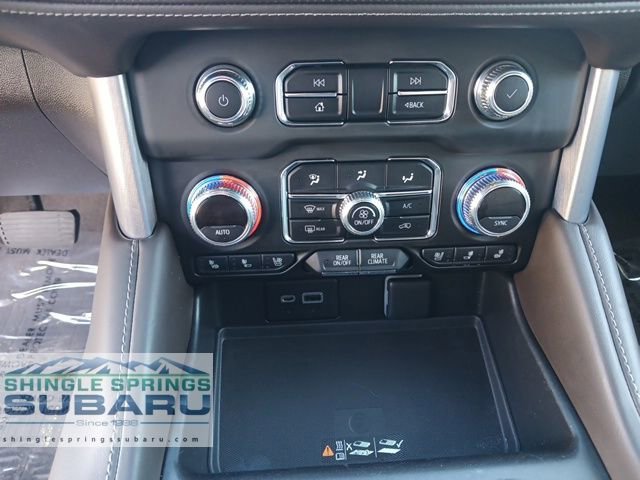 Used 2022 GMC Yukon XL SLT w/ SLT Luxury Package AWD/4WD image 56