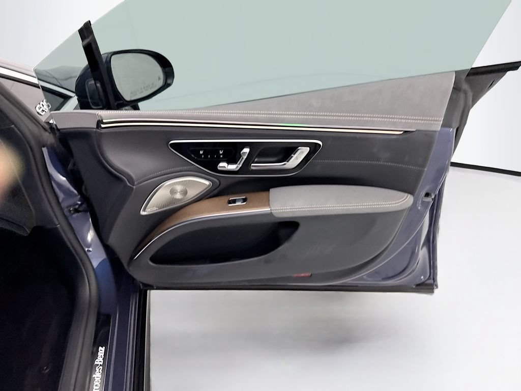 Certified 2024 Mercedes-Benz EQS 580 4MATIC Sedan image 24