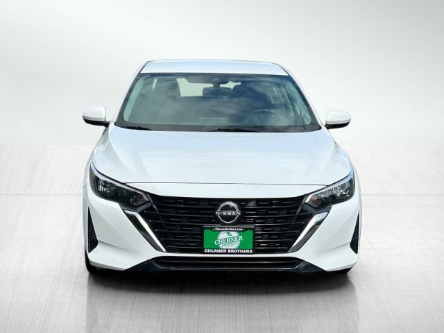 Used 2024 Nissan Sentra S FWD image 2