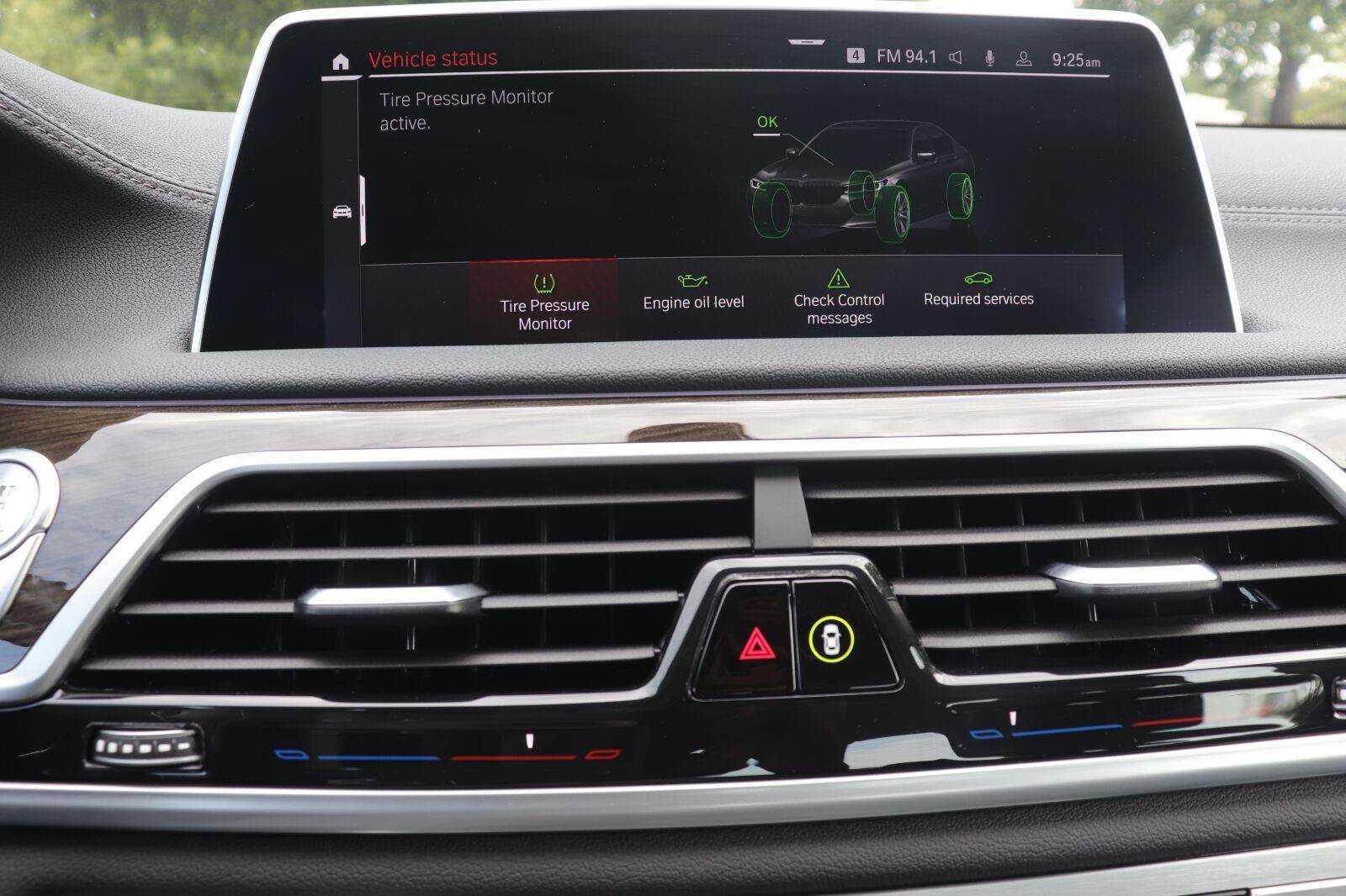 Used 2020 BMW 740i RWD image 33