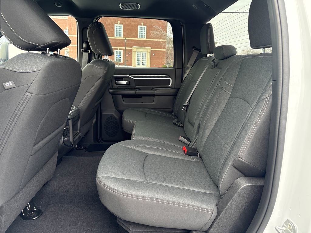 Used 2025 RAM 3500 Big Horn image 37