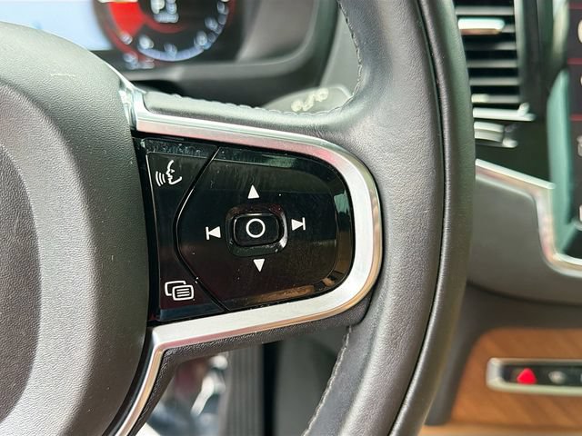Used 2016 Volvo XC90 T8 Inscription w/ Protection Package Plus AWD/4WD image 40