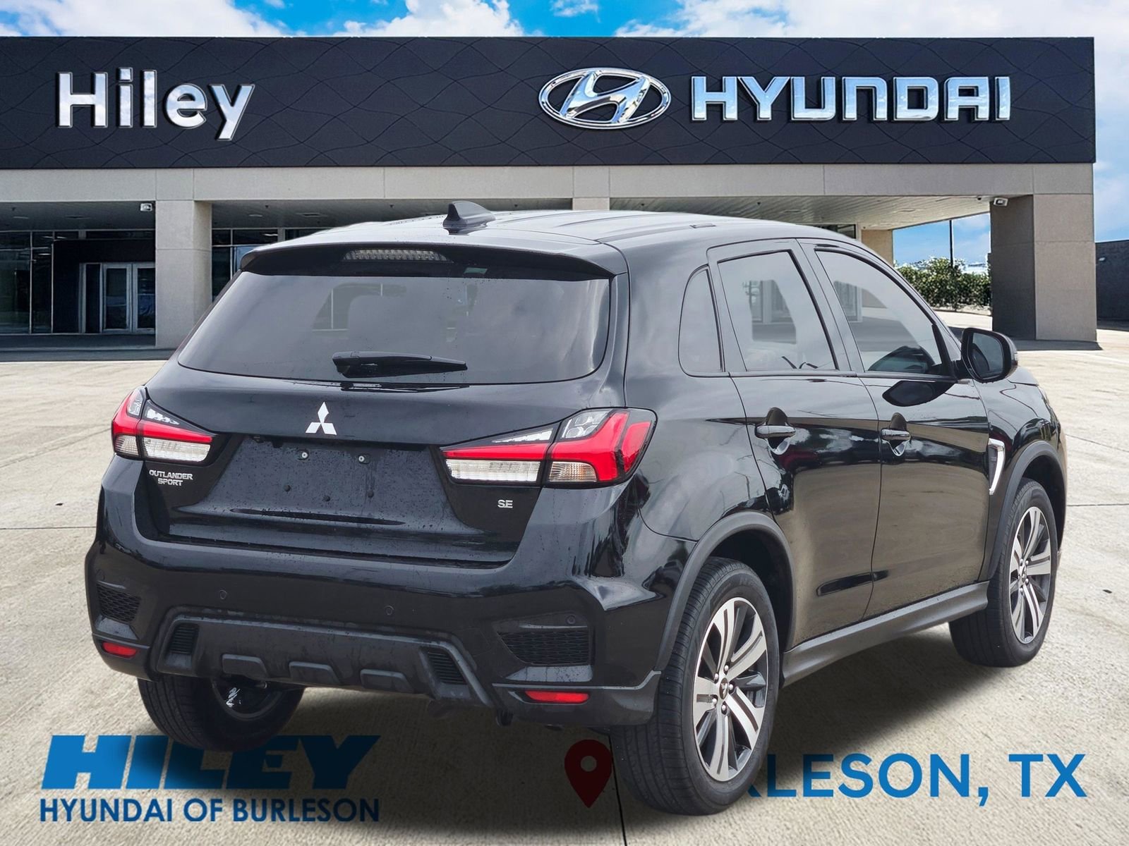 Used 2022 Mitsubishi Outlander Sport SE FWD image 4