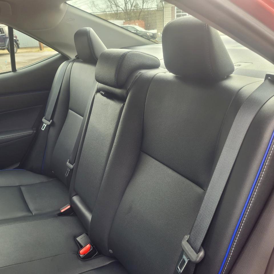 Used 2019 Toyota Corolla XSE image 34