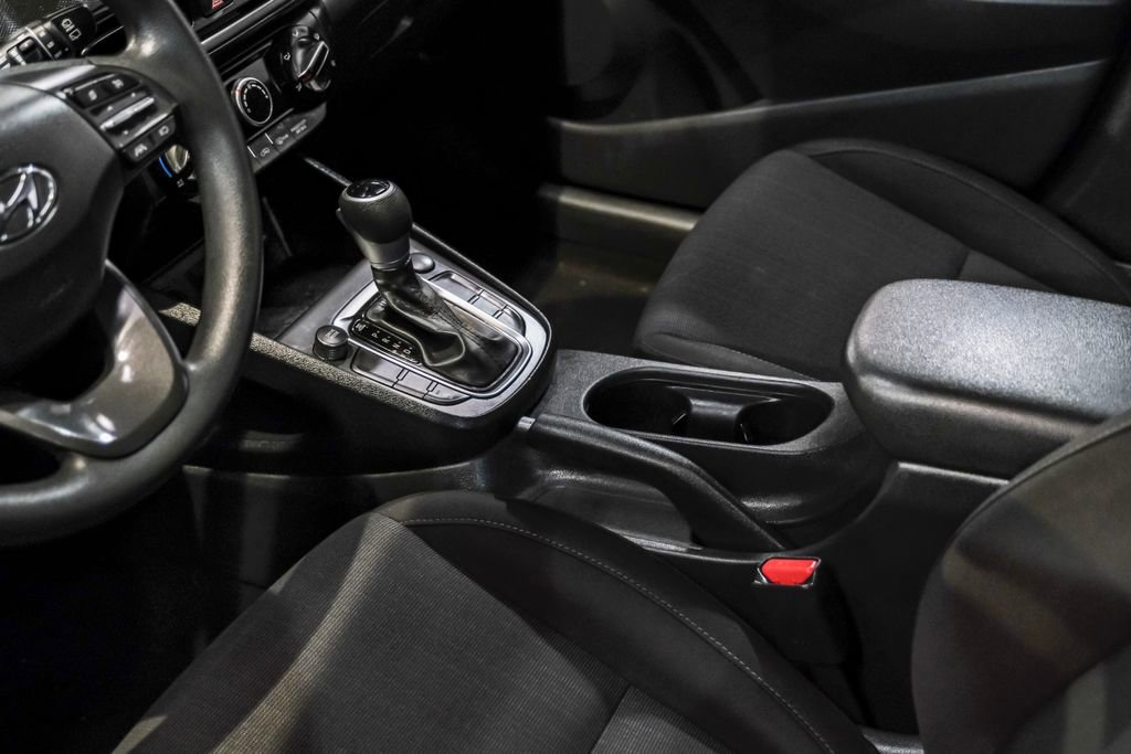 Used 2022 Hyundai Kona SEL FWD image 24