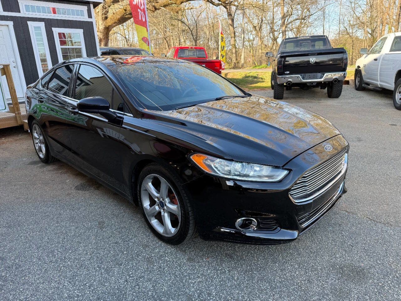 Used 2016 Ford Fusion S w/ Equipment Group 101A FWD image 3