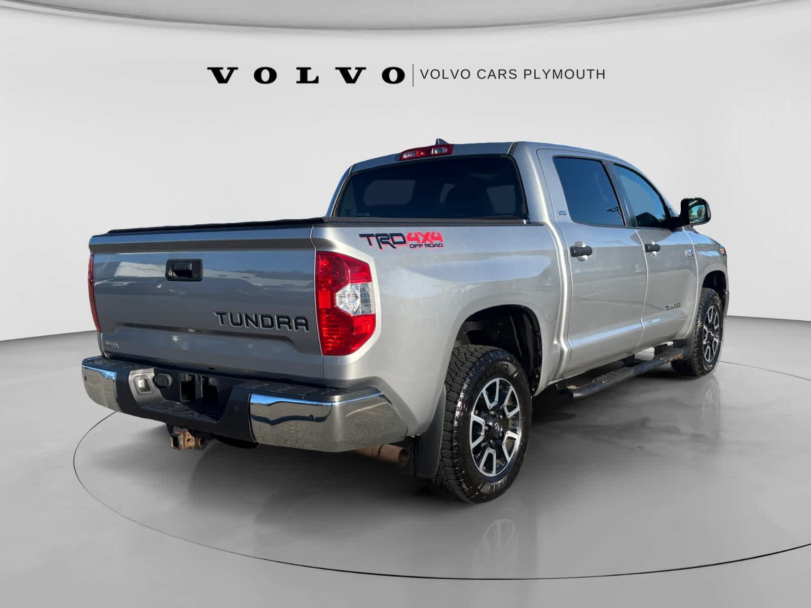 Used 2020 Toyota Tundra 4x4 CrewMax image 7