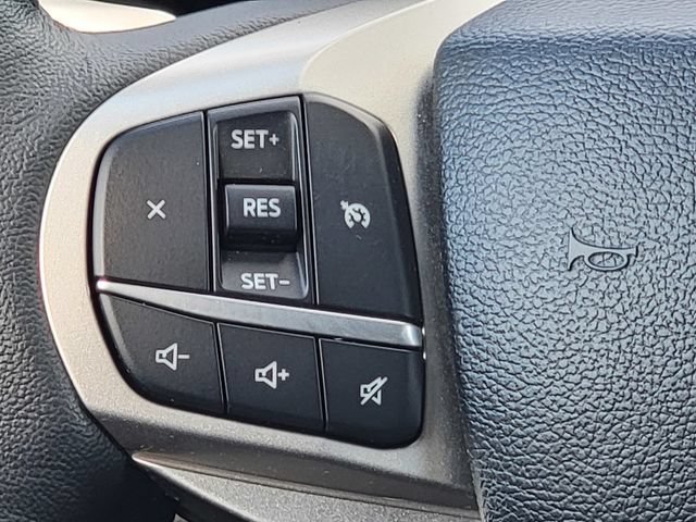 Certified 2023 Ford Explorer XLT w/ Equipment Group 202A AWD/4WD image 34