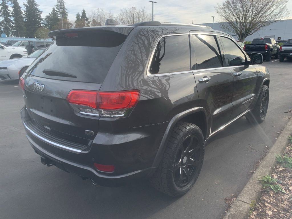 Used 2020 Jeep Grand Cherokee Overland image 4