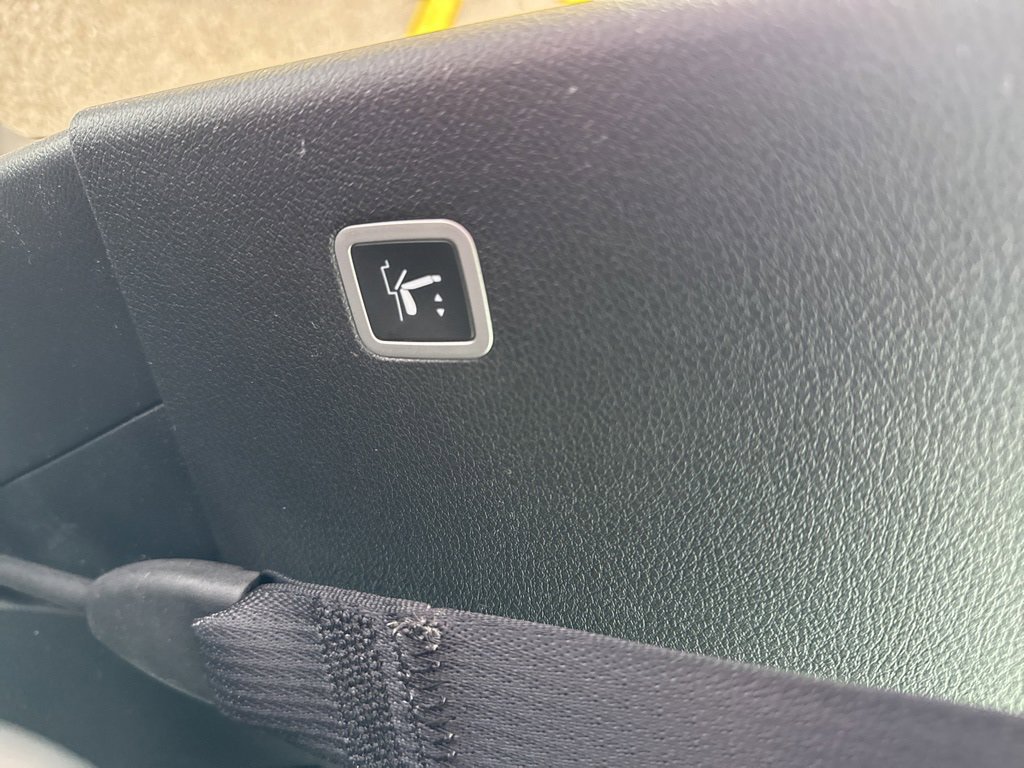 New 2026 Chrysler Pacifica Select image 20