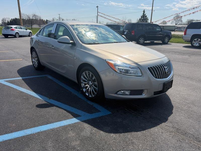 Used 2011 Buick Regal CXL w/ RL3 Preferred Equipment Group FWD image 11
